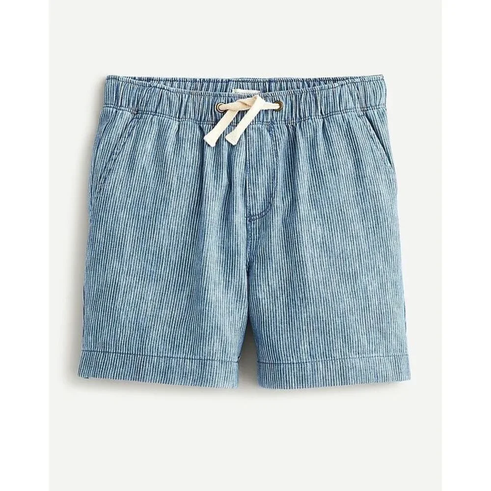 Cat and Jack white pin stripe chambray boys shorts with drawstring size L (12/14